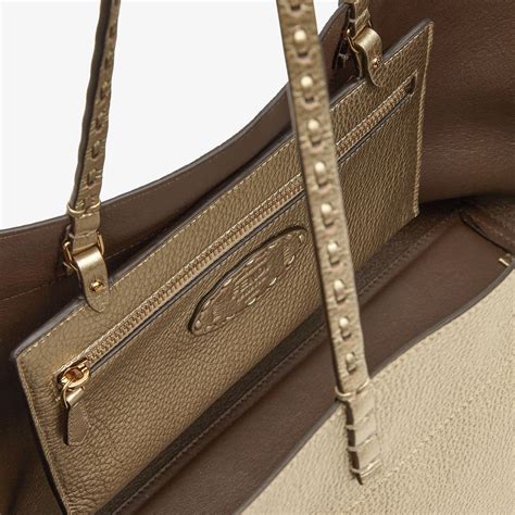 fendi selleria shopper manici intrecciati|Roll Medium .